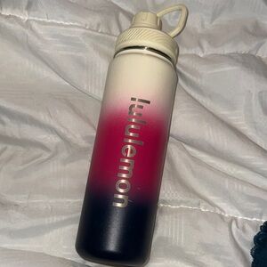 lululemon athletica Gradient Water Bottle - Cream, Red, Black